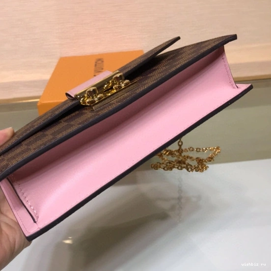 WIS WALLET CROISETTE VUITTON LOUIS CHAIN 0129